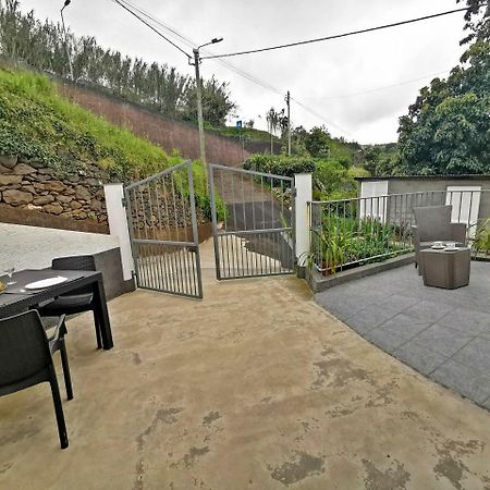 Вилла Casa Tipica De Santana - Casa Do Avo Экстерьер фото