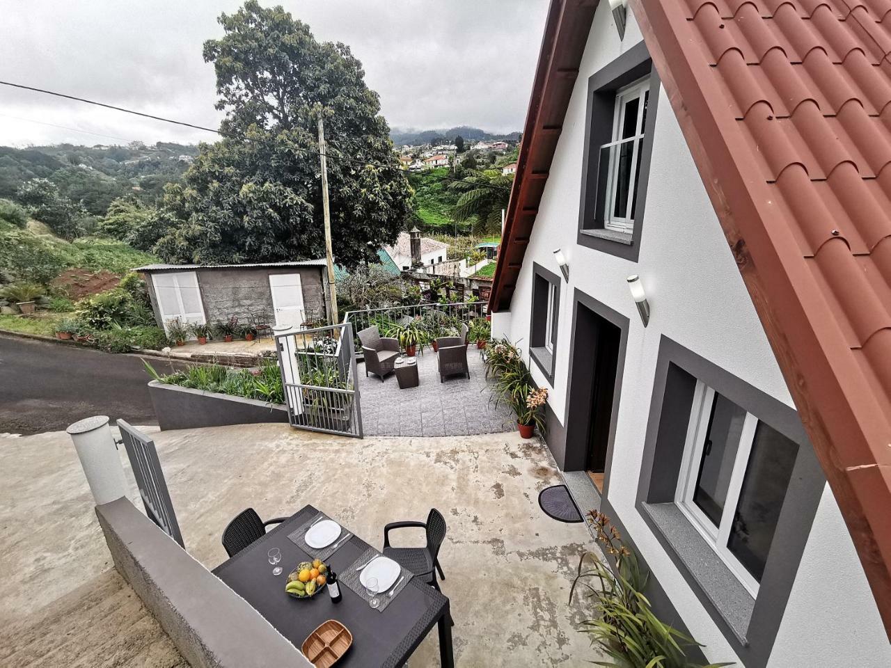 Вилла Casa Tipica De Santana - Casa Do Avo Экстерьер фото