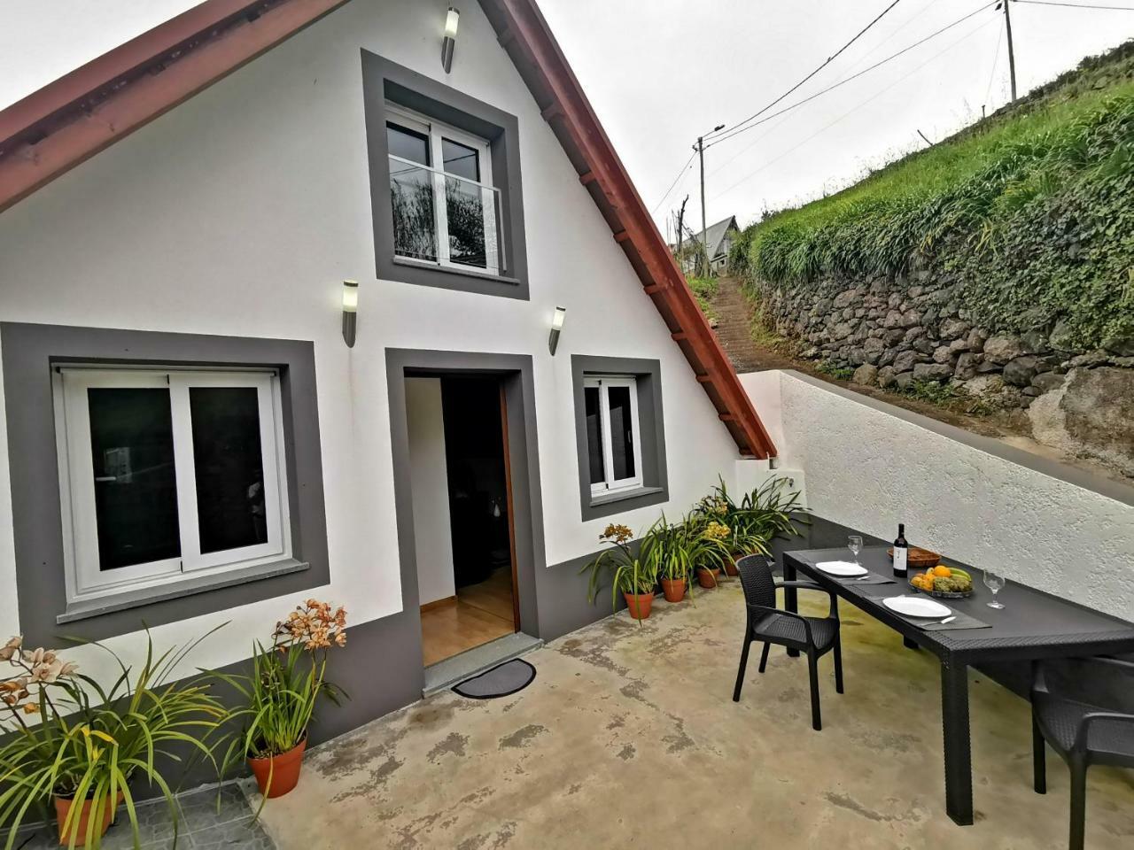 Вилла Casa Tipica De Santana - Casa Do Avo Экстерьер фото